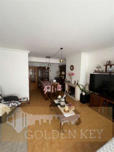 Moradia Geminada T5 Venda em Marrazes e Barosa,Leiria