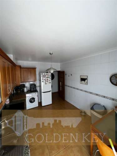 Moradia Geminada T5 Venda em Marrazes e Barosa,Leiria