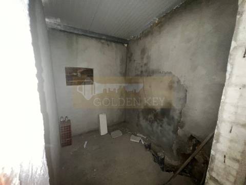 Moradia T3+1 em Construção