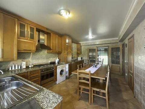 Moradia T5 a 2 minutos da Praia de Buarcos