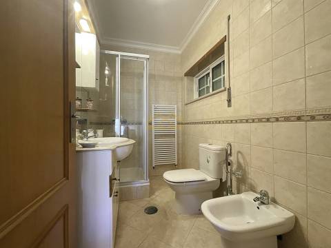 Moradia T5 a 2 minutos da Praia de Buarcos