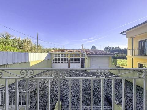 Moradia T5 a 2 minutos da Praia de Buarcos