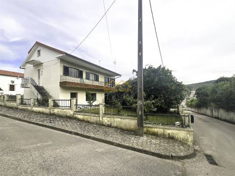 Moradia Isolada T9 Venda em Madeirã,Oleiros