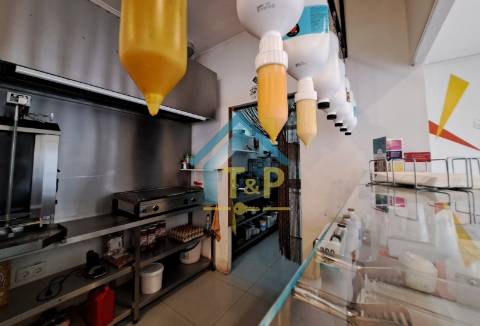 Loja  Trespasse em Valongo,Valongo