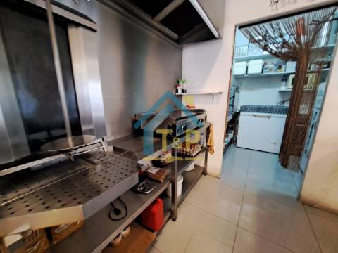 Loja  Trespasse em Valongo,Valongo