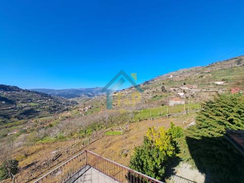 Moradia T3 Venda em São Martinho de Mouros,Resende