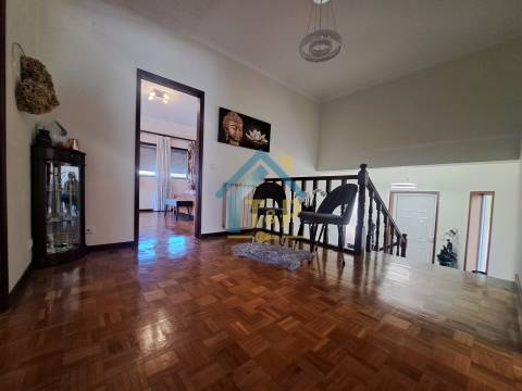 Moradia T3 Venda em São Martinho de Mouros,Resende