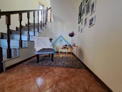 Moradia T3 Venda em São Martinho de Mouros,Resende