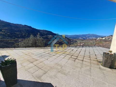 Moradia T3 Venda em São Martinho de Mouros,Resende