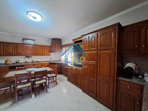 Moradia T3 Venda em São Martinho de Mouros,Resende