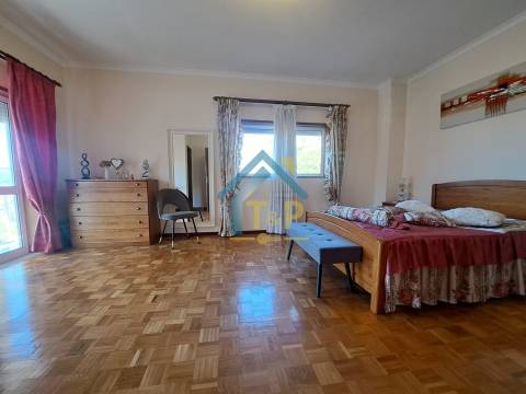 Moradia T3 Venda em São Martinho de Mouros,Resende