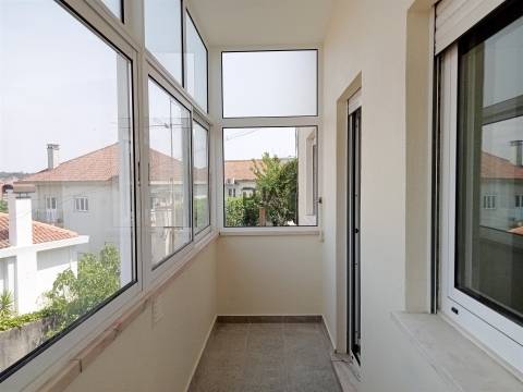 Apartamento T3 remodelado em Mangualde