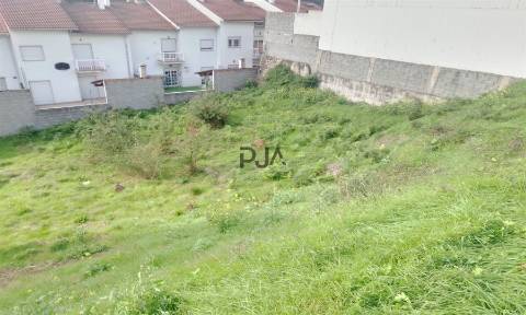 Lote para construção em Mundão