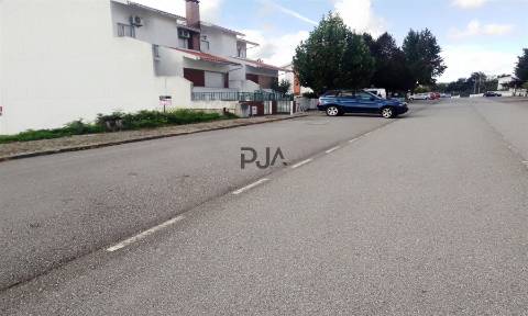 Lote para construção em Mundão