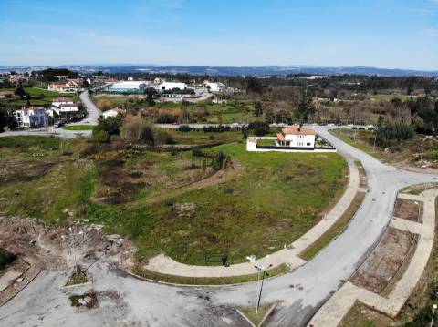 Lotes para Construção em Mangualde