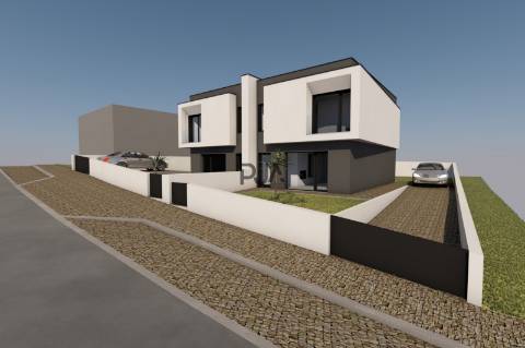 Moradia T2 Geminada em Mangualde