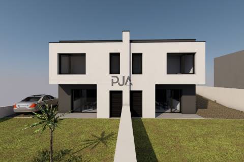 Moradia T2 Geminada em Mangualde