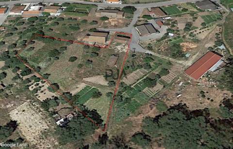 Moradia de granito para reconstrução em Vila Garcia