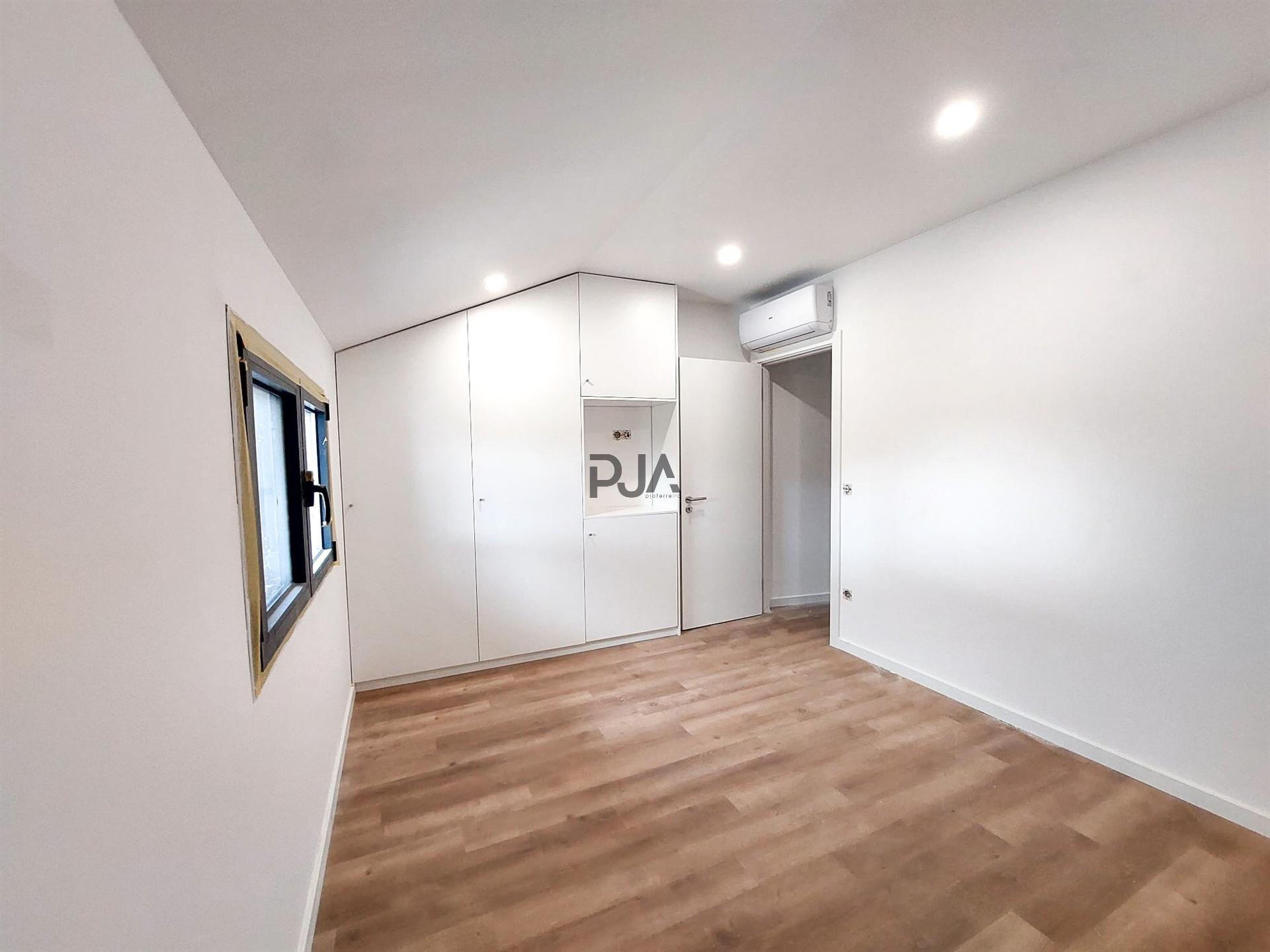 Apartamento T2 Duplex remodelado em Sátão
