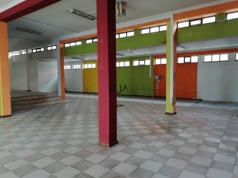 Espaço Comercial