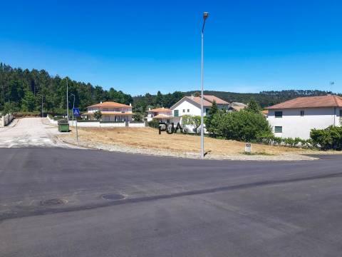 Lote de terreno para construção