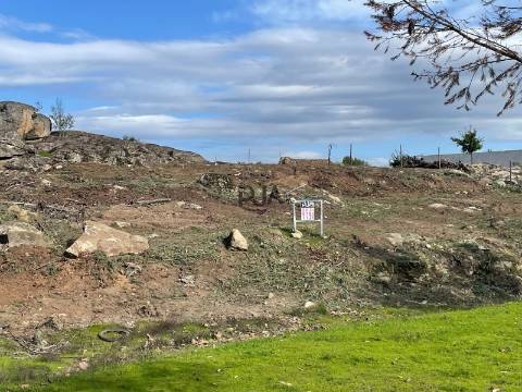 Lote para construção em Quintela de Azurara, Mangualde