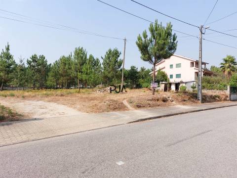 Lote de terreno para construção