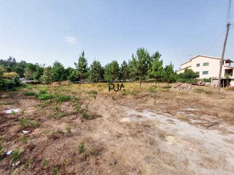 Lote de terreno para construção