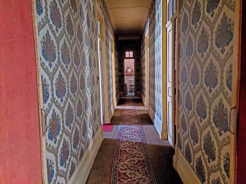 Edifício para restaurar em Mangualde