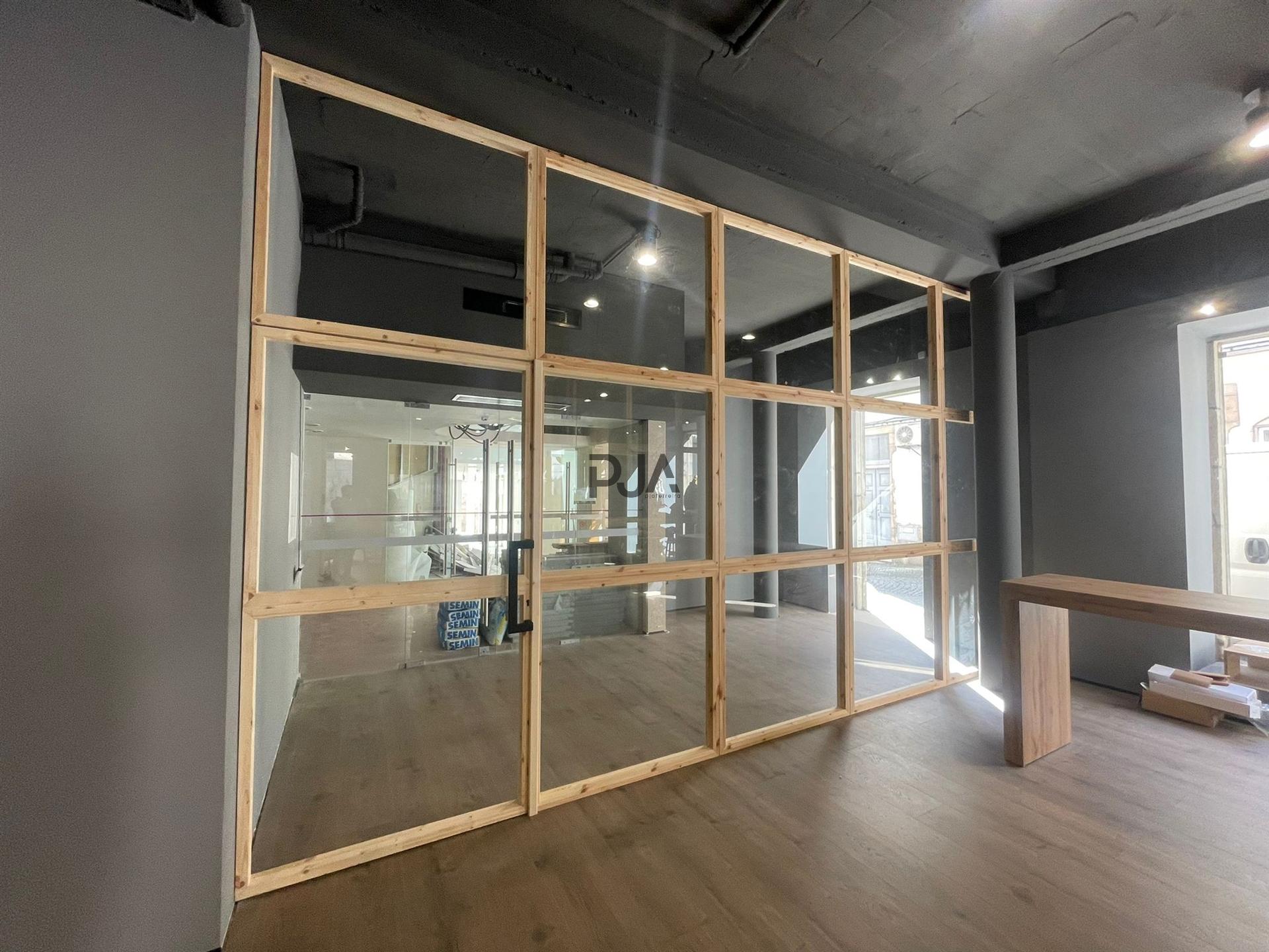 Espaços Comerciais Coworking em Tondela