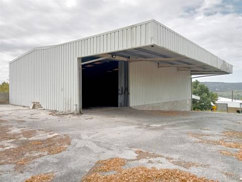 Pavilhão em Fagilde