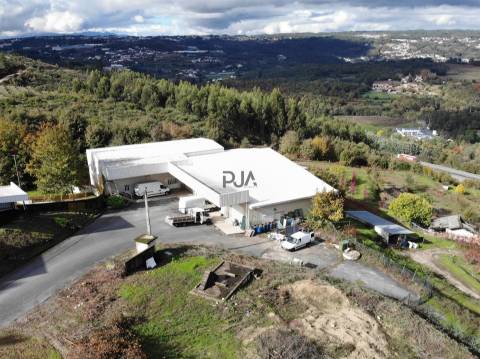 Pavilhão em Fagilde