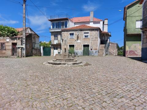 Moradia T2 em Vila Cortês da Serra