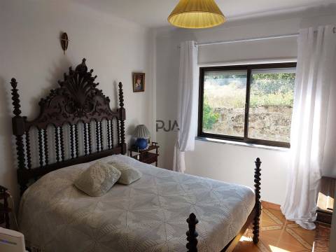 Moradia isolada T5 em Penalva do Castelo