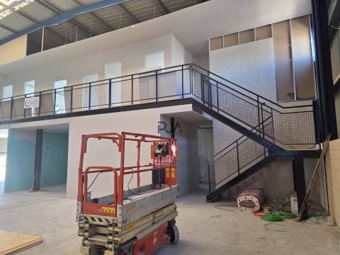 Pavilhão Industrial em Gala, Figueira da Foz