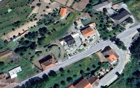 Moradia Rústica T5 em Fornos de Algodres