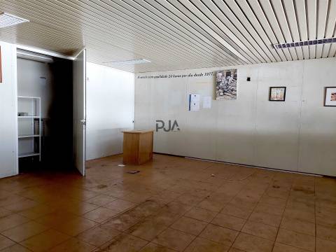 Edifício para serviços em Fagilde, Mangualde