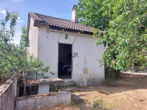 Moradia T1 em Quinta da Ponte, Penalva do Castelo