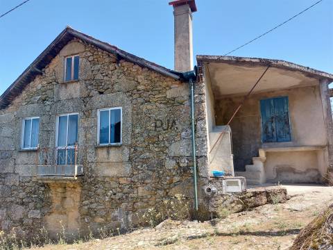 Moradia Rústica T2 em Castelo de Penalva, Penalva do Castelo