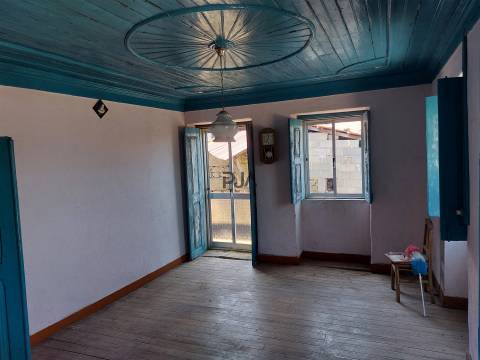 Moradia Rústica T2 em Castelo de Penalva, Penalva do Castelo