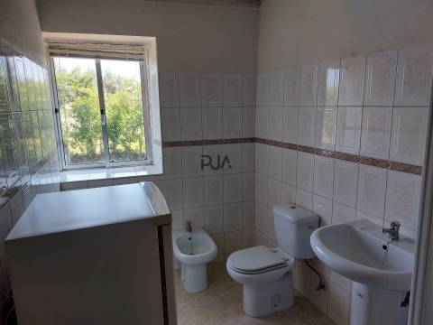 Moradia Rústica T2 em Castelo de Penalva, Penalva do Castelo