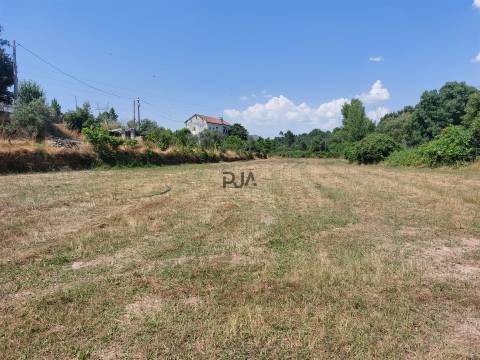 Moradia T6 Venda em Celorico (São Pedro e Santa Maria) e Vila Boa do Mondego,Celorico da Beira