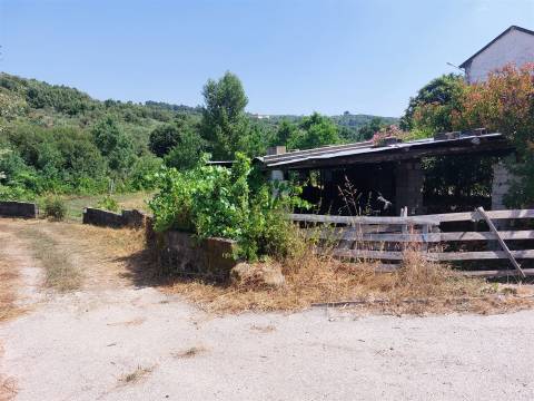 Moradia T6 Venda em Celorico (São Pedro e Santa Maria) e Vila Boa do Mondego,Celorico da Beira