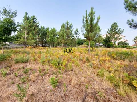 Lote de terreno para construção