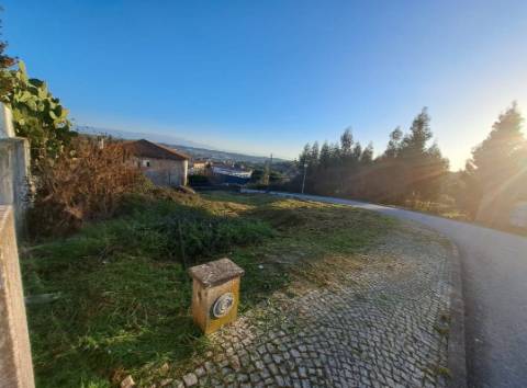 Lote de terreno para construção em Cubos, Mangualde