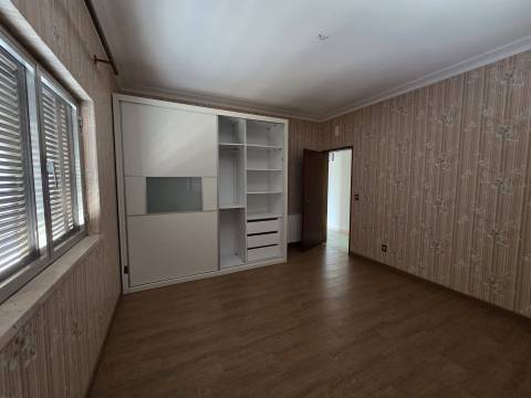 Andar Moradia T3 Arrendamento em Mangualde, Mesquitela e Cunha Alta,Mangualde