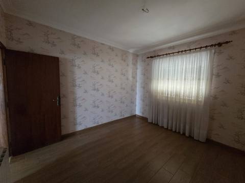 Andar Moradia T3 Arrendamento em Mangualde, Mesquitela e Cunha Alta,Mangualde