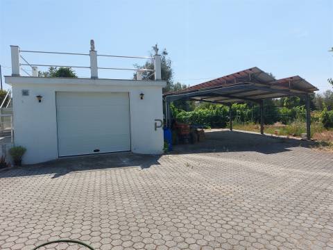 Moradia Isolada T5 em Mangualde