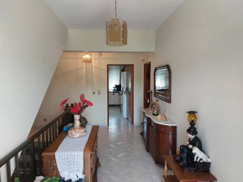 Moradia Isolada T5 em Mangualde