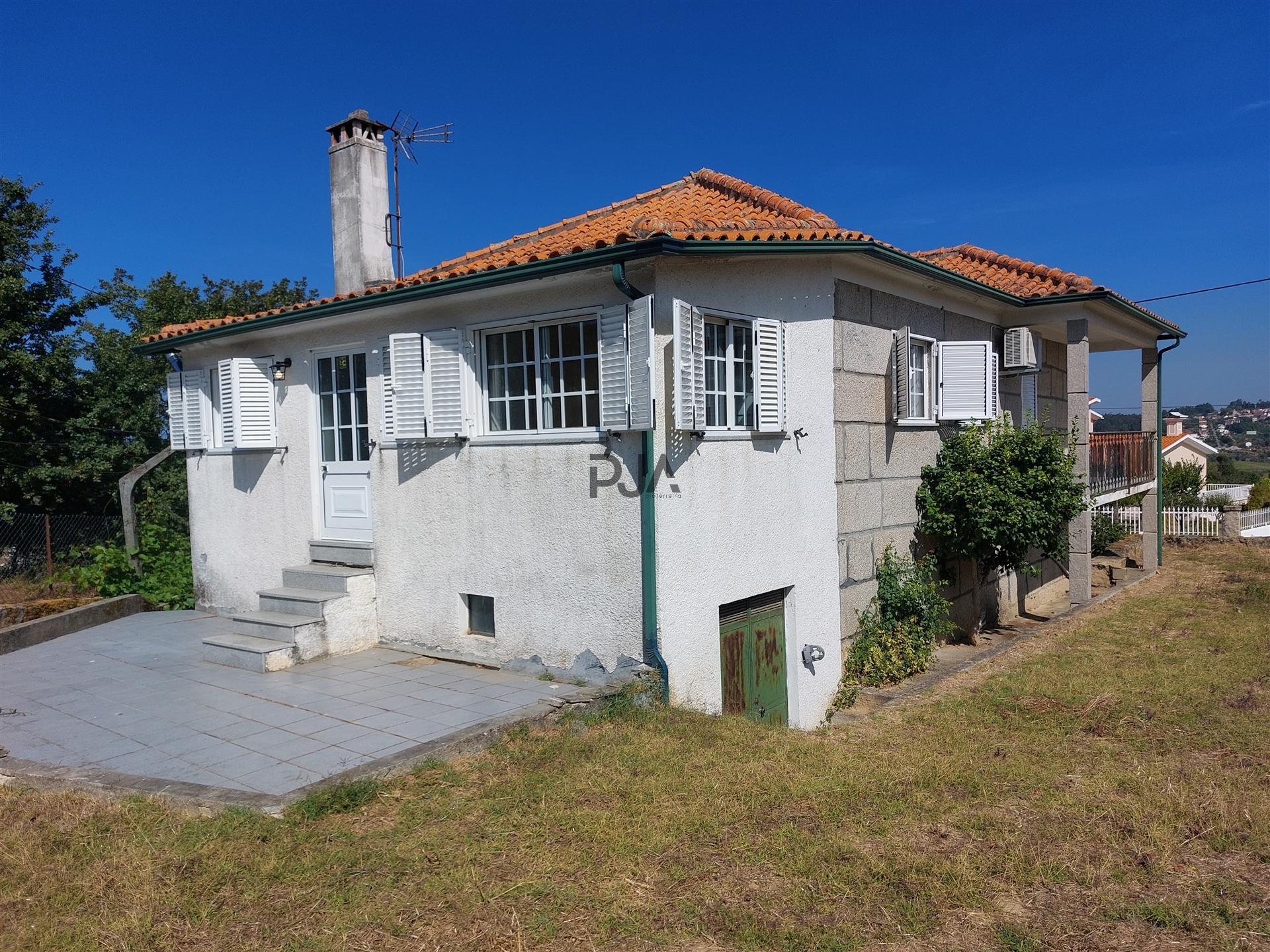 Moradia rústica T4 em Aldeia das Posses, Penalva do Castelo